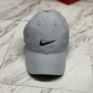 Gray Nike golf hat